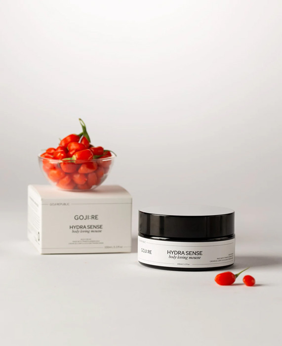 Crema-de-corp-cu-goji-intens-hidratanta-HYDRA-SENSE-Body-Loving-Mousse-100ml