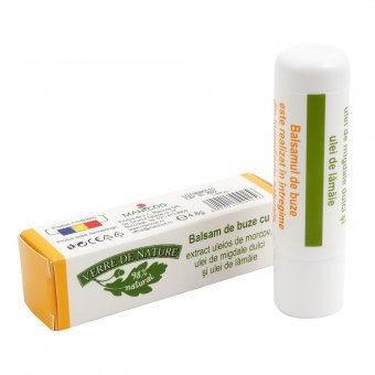 balsam-de-buze-cu-extract-de-morcov-ulei-de-migdale-dulci-si-lamaie